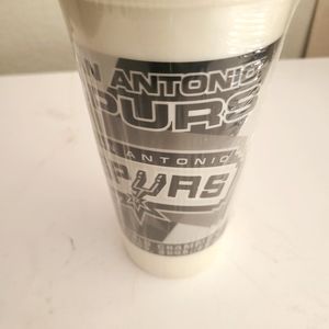 New retro San Antonio Spurs cup